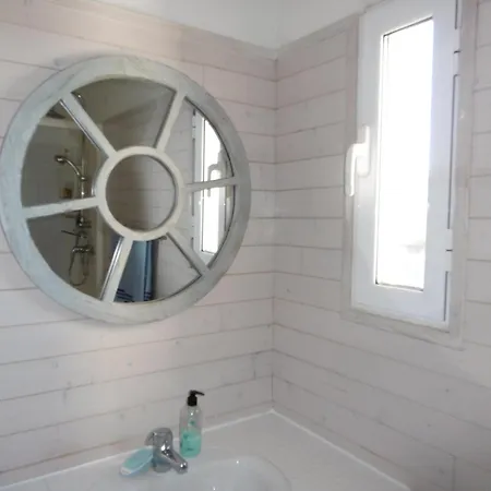 Villa Port Leucate: 6 Pers. Face A La Mer, Cosy, Proche Activites - Fr-1-798-40