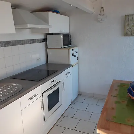 Villa Port Leucate: 6 Pers. Face A La Mer, Cosy, Proche Activites - Fr-1-798-40